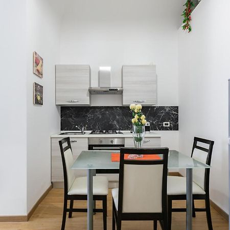 Corso Dei Mille Station Flat With Balcony Apartment Палермо Екстериор снимка